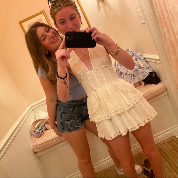 Meet your Posher, Taryn - Picture 3 of 3